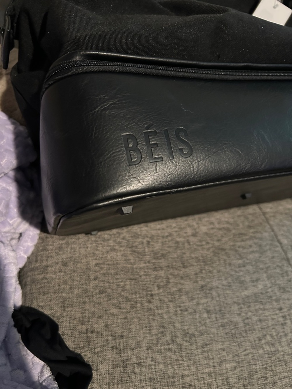 BEIS The Weekender in Black - Picture 4 of 12